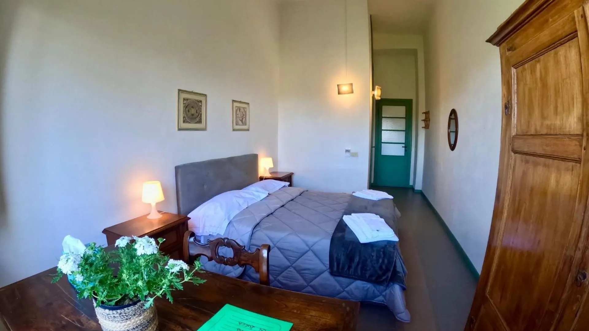 Casa Lux Mundi Lucca Vandrarhem 0*,  Italien
